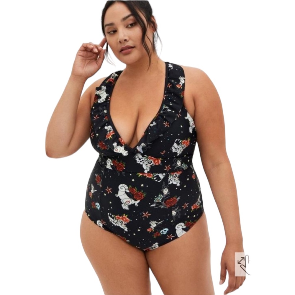 NWT Torrid Disney Villains Swimsuit 1X